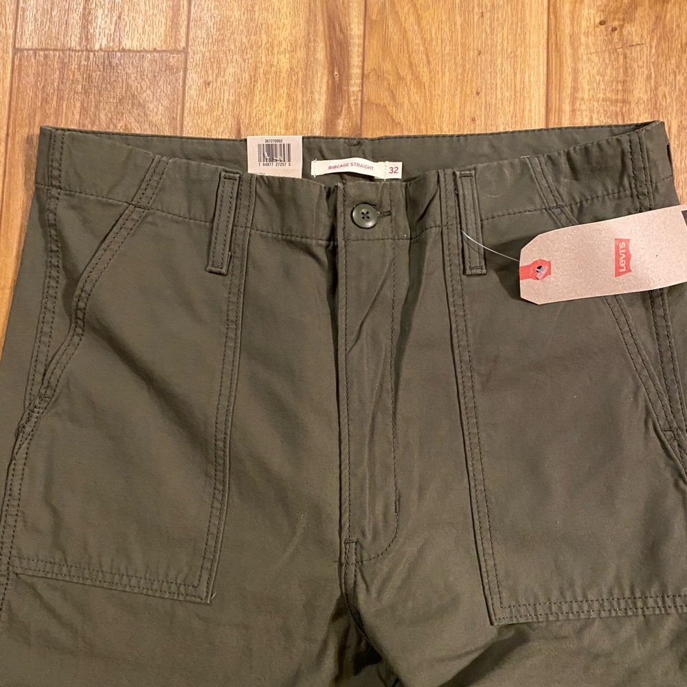 Levi’s khakis - Picture 3 of 6
